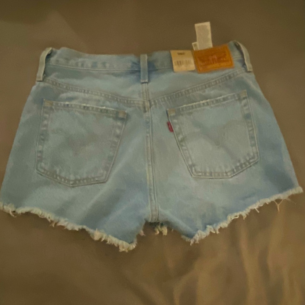 New Levi's 501 Light Blue Frayed Hem Jean Shorts - Picture 2 of 4